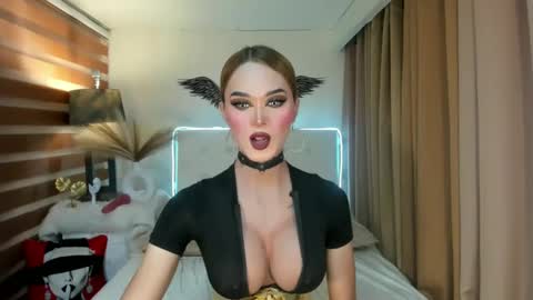 MISS IVANA online show from 01/20/25, 02:01