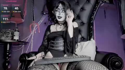 Navier  online show from 02/28/26, 01:28