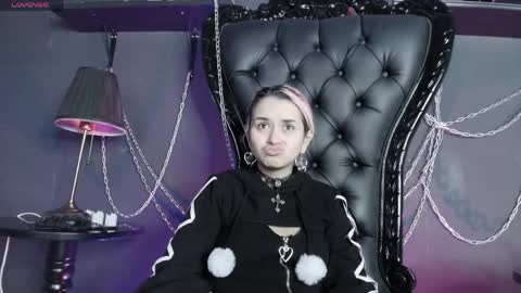 Navier  online show from 04/17/26, 03:09