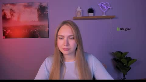 naya_dream online show from 12/16/25, 12:10