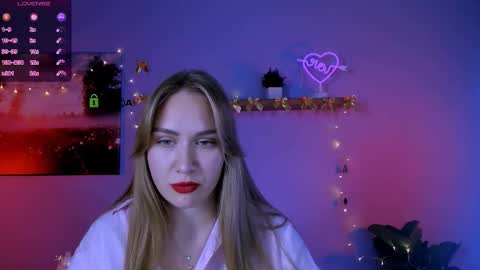 naya_dream online show from 12/22/25, 09:39