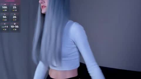 Kira online show from 04/03/26, 06:28