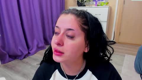 Eliza online show from 04/08/26, 05:18