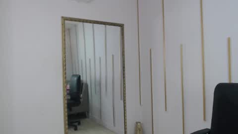 Nayaris 3 online show from 03/31/26, 03:23