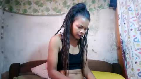 Nayla online show from 06/11/26, 07:06