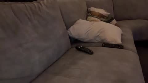 Snapshot of nayorr1 chatting on 01/20/25, 09:53 nayorr1 online show from 01/20/25, 09:53