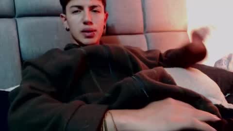 Im Nayton online show from 01/14/26, 11:49