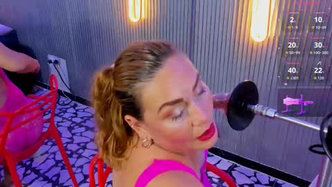 nazly_bigass online show from 02/15/26, 07:10