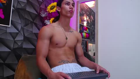 Nazper online show from 12/31/24, 06:35