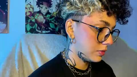 nazzz10 online show from 12/04/25, 03:49