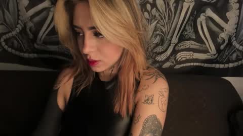 nazzz10 online show from 04/05/26, 01:52