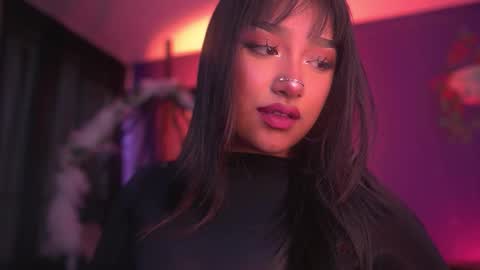 Nefertari online show from 11/24/25, 02:50