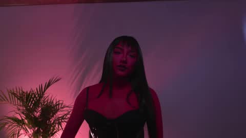 Nefertari online show from 02/14/26, 11:51