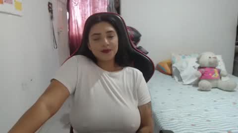 Snapshot of nebyula_star chatting on 02/06/25, 06:24 Nebyula online show from 02/06/25, 06:24