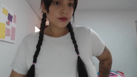 Snapshot of nebyula_star chatting on 02/19/25, 09:47 Nebyula online show from 02/19/25, 09:47