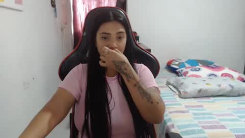 Snapshot of nebyula_star chatting on 02/20/25, 09:09 Nebyula online show from 02/20/25, 09:09