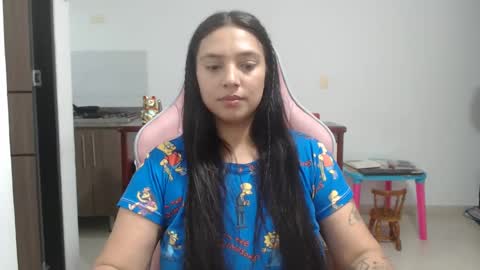 Snapshot of nebyula_star chatting on 09/11/25, 10:43 Nebyula online show from 09/11/25, 10:43