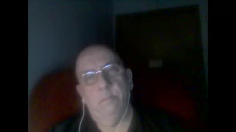 Snapshot of needlesslove chatting on 02/23/25, 11:47 Tom online show from 02/23/25, 11:47