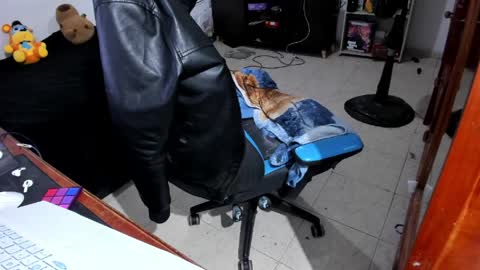 Geek Nicole    im Neeko UwU online show from 04/09/26, 01:05