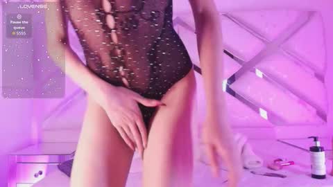 nefera_nox online show from 02/13/26, 03:35