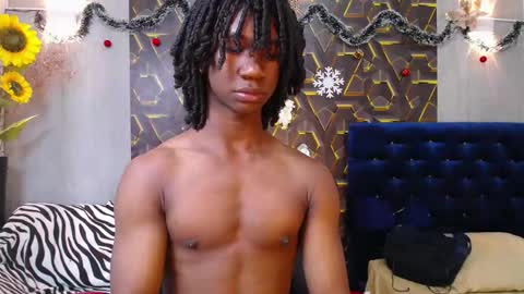 Snapshot of negga_cum chatting on 11/29/25, 02:09 NEGGA online show from 11/29/25, 02:09