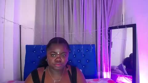 Snapshot of neighbor_ebony chatting on 07/03/26, 03:24 CHIKY online show from 07/03/26, 03:24
