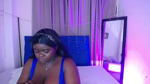 Snapshot of neighbor_ebony chatting on 07/05/26, 02:40 CHIKY online show from 07/05/26, 02:40