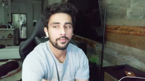 neil online show from 06/03/26, 10:04