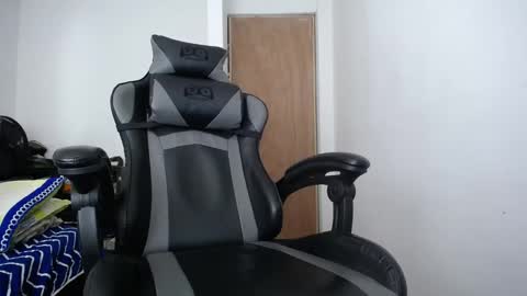 neitan___ online show from 02/09/26, 03:43