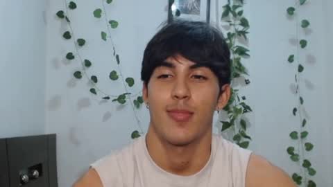 Snapshot of neithanzyn chatting on 02/06/25, 07:07 Neithanzyn online show from 02/06/25, 07:07