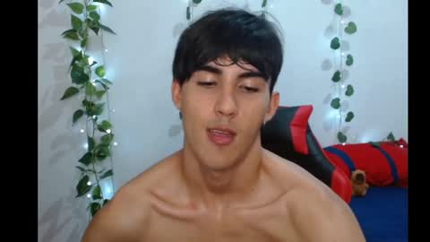 Snapshot of neithanzyn chatting on 03/08/25, 10:56 Neithanzyn online show from 03/08/25, 10:56