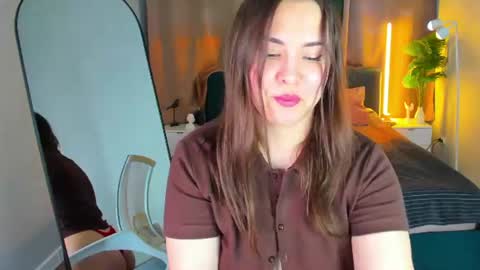 Snapshot of nelie_evans chatting on 06/11/26, 05:22 nelie_evans online show from 06/11/26, 05:22