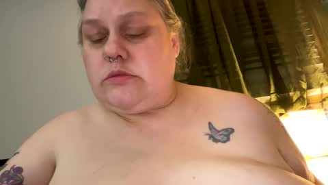 Nellie Atlas online show from 03/22/26, 02:04