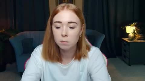 Nelli online show from 12/02/25, 07:42