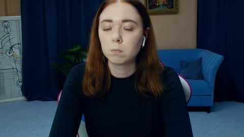 Nelli online show from 03/23/26, 07:29