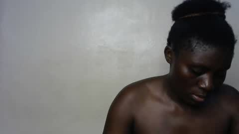 nelly_254 online show from 02/14/26, 06:48