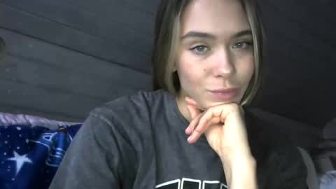 nelly_fortu online show from 11/05/25, 11:21