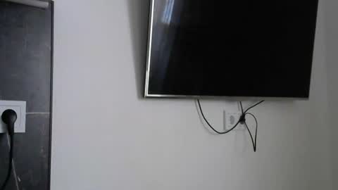 Snapshot of nelly_fortu chatting on 06/25/26, 10:53 nelly_fortu online show from 06/25/26, 10:53