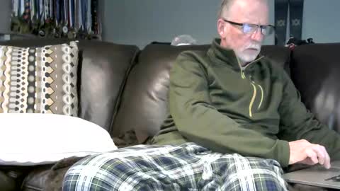 Jack online show from 12/18/25, 01:00