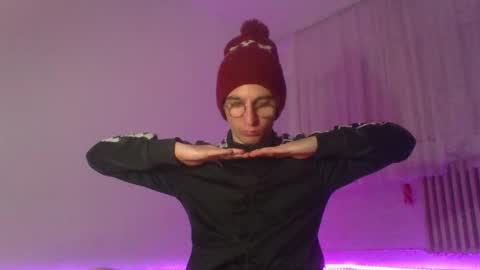 Snapshot of nemcahot chatting on 01/07/26, 01:52 nemcahot online show from 01/07/26, 01:52