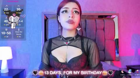 Snapshot of nemesis_castel chatting on 10/06/25, 10:18 Nemesis online show from 10/06/25, 10:18