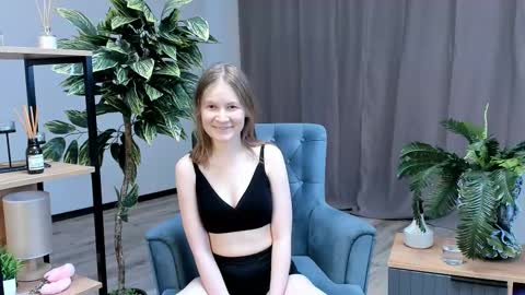 Snapshot of nenahalter chatting on 02/26/26, 09:41 Leone online show from 02/26/26, 09:41