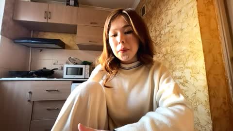 Ester online show from 03/18/26, 12:19