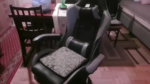 neno89654 online show from 09/27/25, 03:11