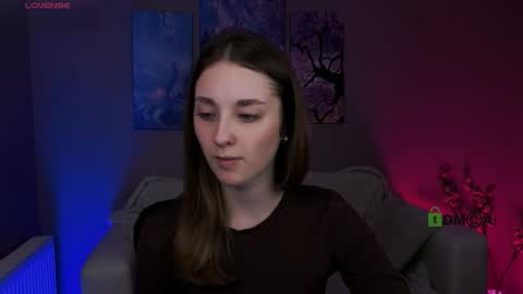 Nensy online show from 02/01/26, 08:18