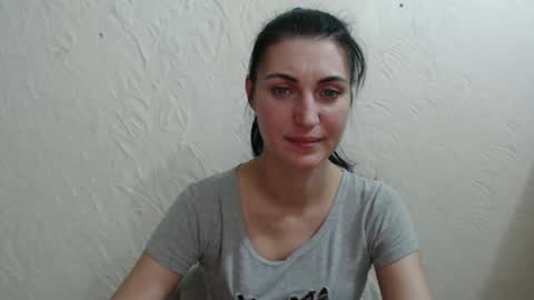 Nensy online show from 12/18/24, 03:22