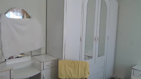 better ask   online show from 02/04/25, 11:49