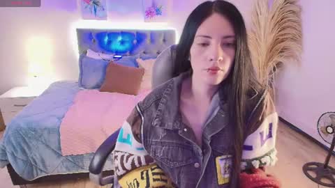 Snapshot of neo_sarah_ chatting on 07/01/26, 03:41 Sarah online show from 07/01/26, 03:41