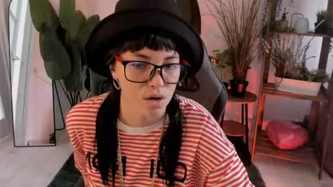 Neo Geisha online show from 07/15/26, 03:45