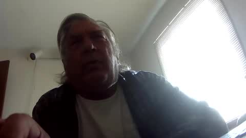 Snapshot of neohiom4f chatting on 06/01/26, 12:40 neohiom4f online show from 06/01/26, 12:40